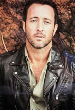 Alex O'Loughlin