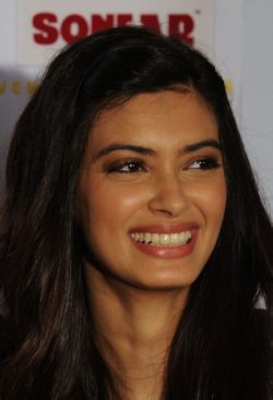 Diana Penty