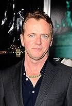 Aidan Quinn