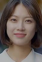 Gong Seung-yeon