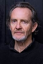 Anton Lesser